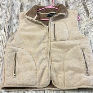 COACO VEST